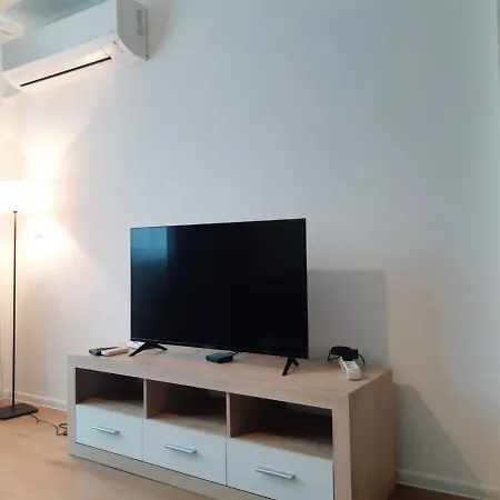 Huge With A Parking Space In The Same Building